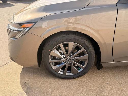 2026 Nissan Sentra SL