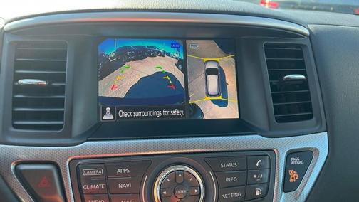 2020 Nissan Pathfinder SL