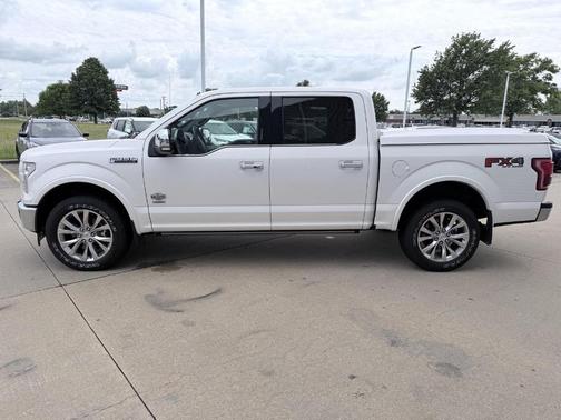 White Platinum Tri-Coat Metallic 2017 Ford F-150 King Ranch