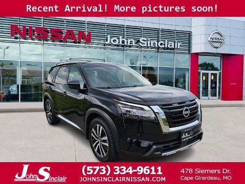 2024 Nissan Pathfinder Platinum