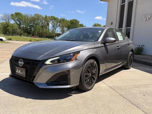 Gun Metallic 2026 Nissan Altima 2.5 SV