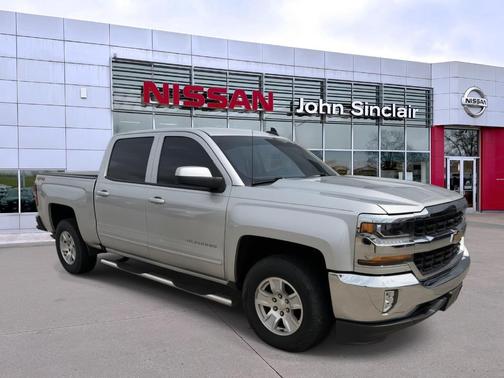 Silver Ice Metallic 2018 Chevrolet Silverado 1500 LT