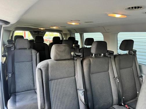2015 Ford Transit-350 XLT