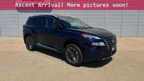 2025 Nissan Rogue Platinum