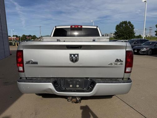 Bright Silver Clearcoat Metallic 2015 RAM 1500 Big Horn