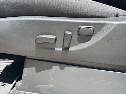 Gun Metallic 2026 Nissan Frontier SV