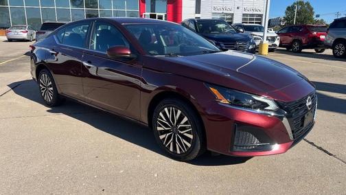2025 Nissan Altima SV