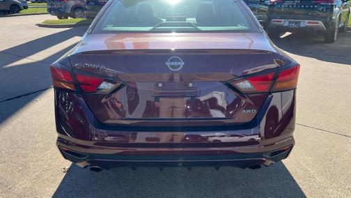 2025 Nissan Altima SV