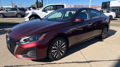2025 Nissan Altima SV