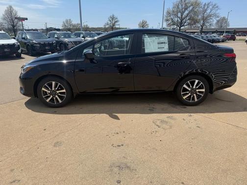 2025 Nissan Versa S