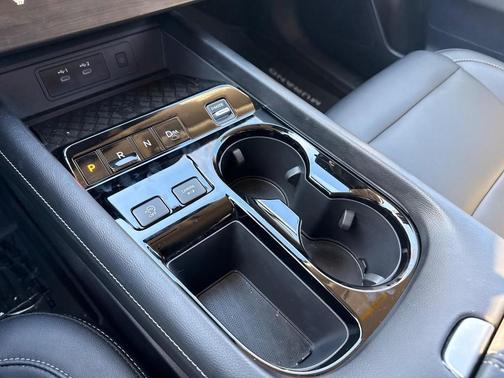 2025 Nissan Murano AWD SV