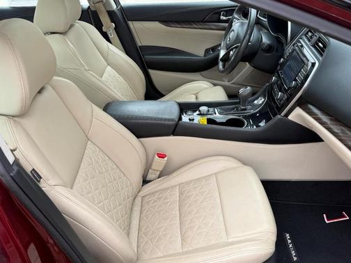 2016 Nissan Maxima 3.5 Platinum