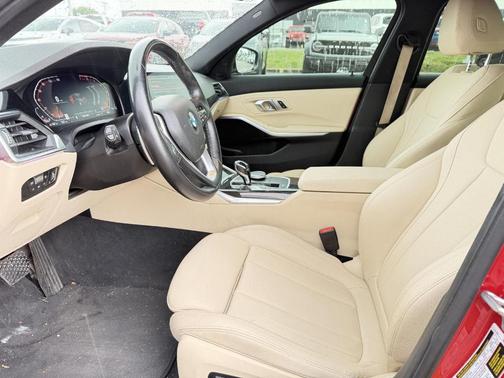 Melbourne Red Metallic 2021 BMW 330 i