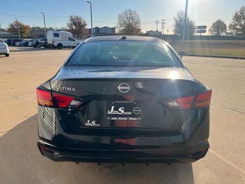 2025 Nissan Altima S