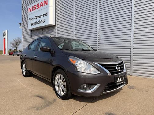 Amethyst Gray 2015 Nissan Versa 1.6 SL