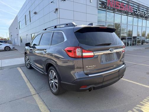 Magnetite Gray Metallic 2021 Subaru Ascent Touring 7-Passenger