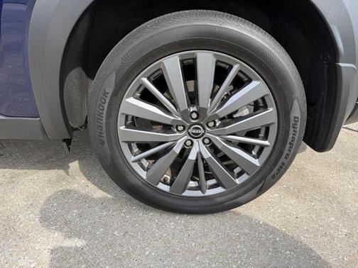 Deep Ocean Blue 2025 Nissan Pathfinder SL