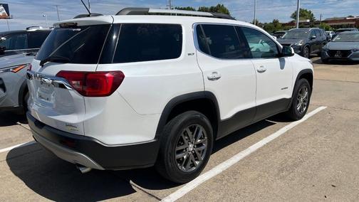 2017 GMC Acadia SLT-1