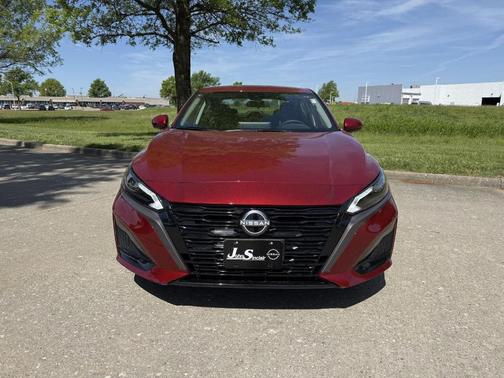 Scarlet Ember 2026 Nissan Altima 2.5 SV