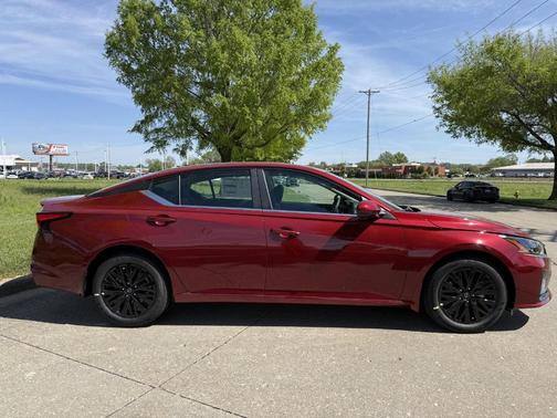 Scarlet Ember 2026 Nissan Altima 2.5 SV