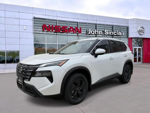 Everest White P 2026 Nissan Rogue SV