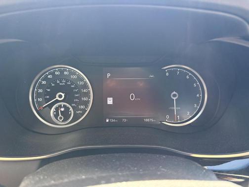 Makalu Gray 2025 Genesis G70 2.5T