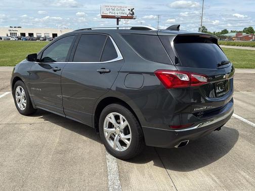 Nightfall Gray Metallic 2020 Chevrolet Equinox 2LT