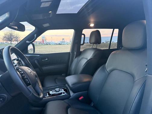 2024 Nissan Armada SL