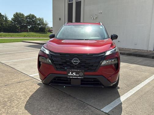 Scarlet Ember 2026 Nissan Rogue Dark Armor
