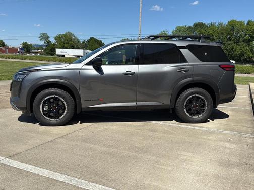 Gun Metallic 2026 Nissan Pathfinder Rock Creek
