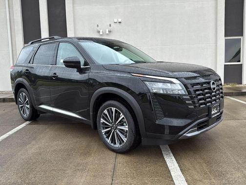 Black 2026 Nissan Pathfinder Platinum