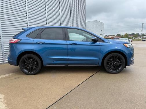 2020 Ford Edge ST