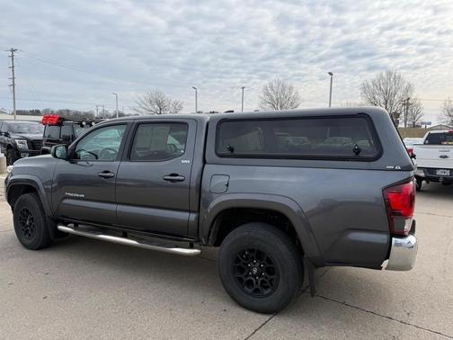 2021 Toyota Tacoma SR5