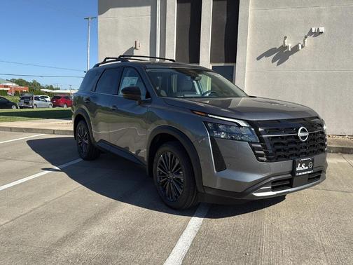 Gun Metallic 2026 Nissan Pathfinder SL