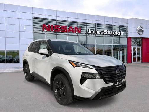 Everest White P 2026 Nissan Rogue SV