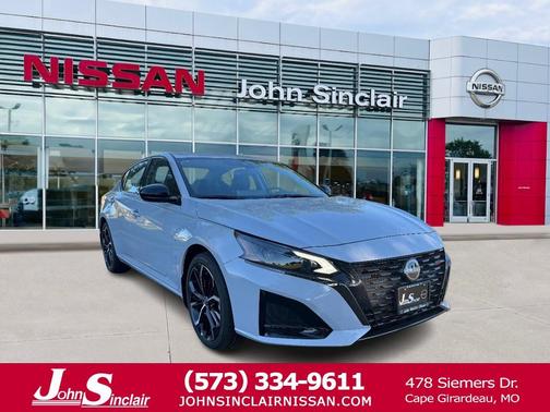 2025 Nissan Altima SR