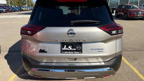 2021 Nissan Rogue Platinum