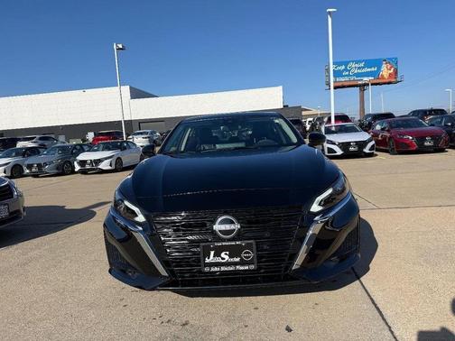 2025 Nissan Altima SL