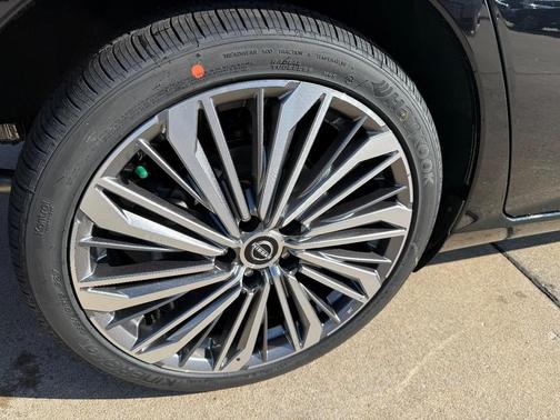 2025 Nissan Altima SL