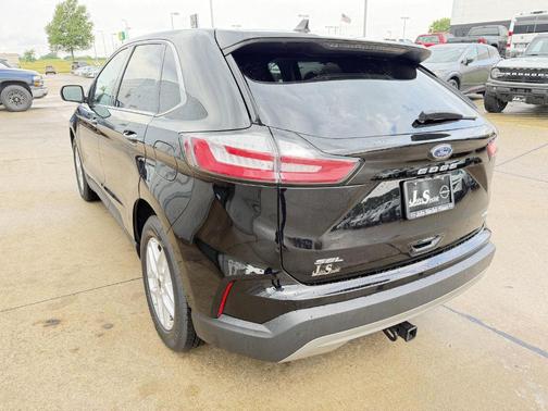Agate Black 2023 Ford Edge SEL