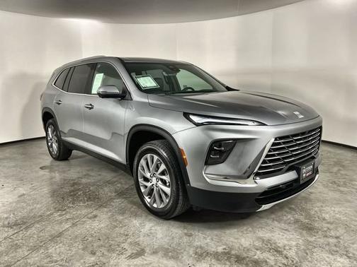 moonstone gray metallic 2026 Buick Enclave Preferred