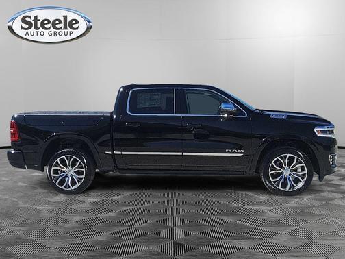 Diamond Black Crystal Pearlcoat 2026 RAM 1500 ST