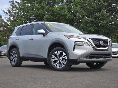 Brilliant Silver Metallic 2023 Nissan Rogue SV