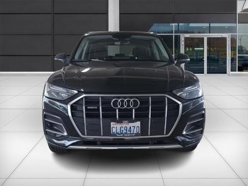 2024 Audi Q5 Premium 40 TFSI quattro S tronic