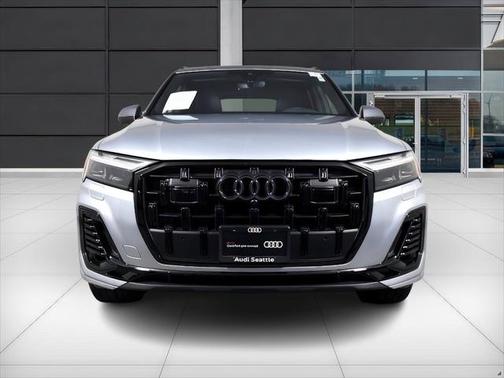 2025 Audi Q7 Premium Plus 45 TFSI quattro Tiptronic