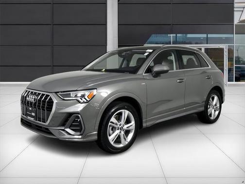 2024 Audi Q3 Premium Plus 45 TFSI S line quattro Tiptronic