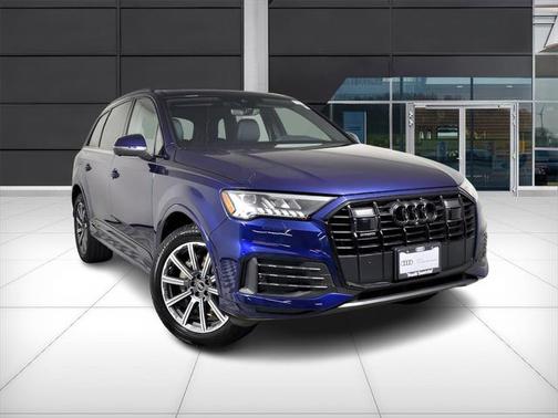 2024 Audi Q7 Premium Plus 45 TFSI quattro Tiptronic