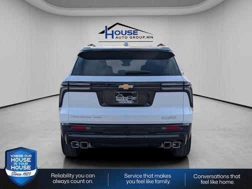 Polar White Tricoat 2026 Chevrolet Traverse High Country
