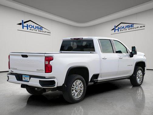 2022 Chevrolet Silverado 3500 High Country