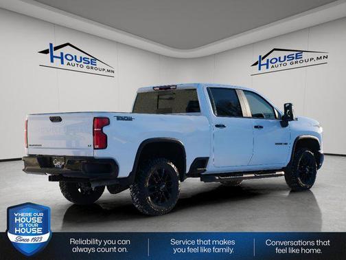 2026 Chevrolet Silverado 3500 LT